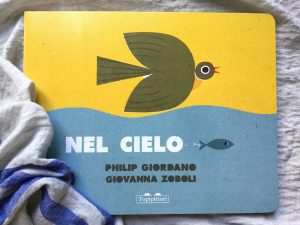 Nel-cielo-nel-mare-giovanna-zoboli-philip-giordano-topipittori-galline-volanti