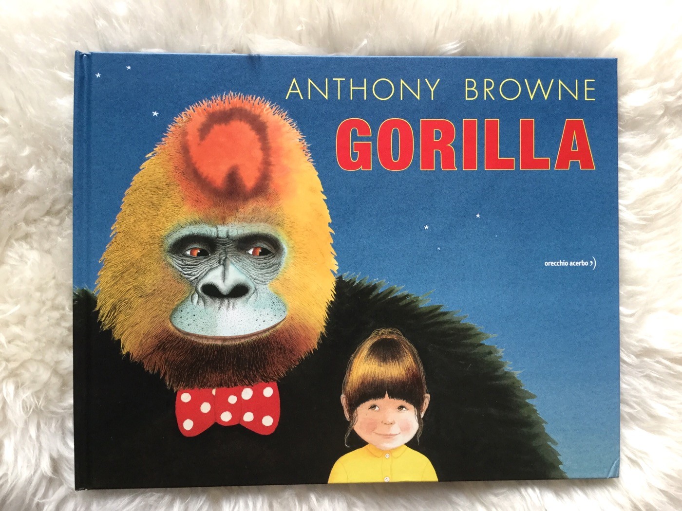 gorilla-anthony-browne-orecchio-acerbo-galline-volanti